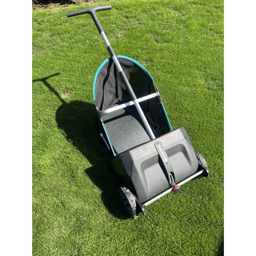 Lapų ir žolės rinktuvas Gardena (24h - 10€) Lapų ir žolės rinktuvas Gardena (24h - 10€)